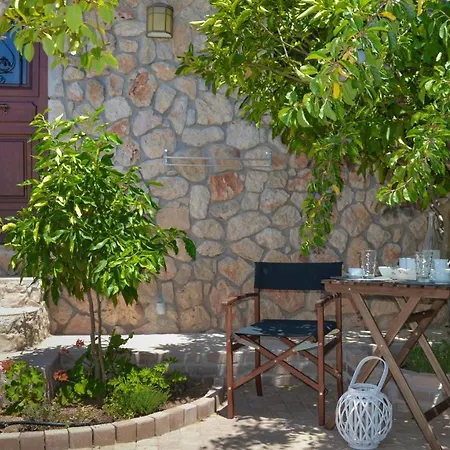 Levanta Unique Country Holiday home *