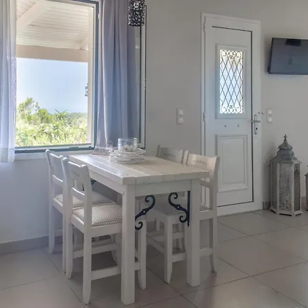 Holiday home Levanta Unique Country
